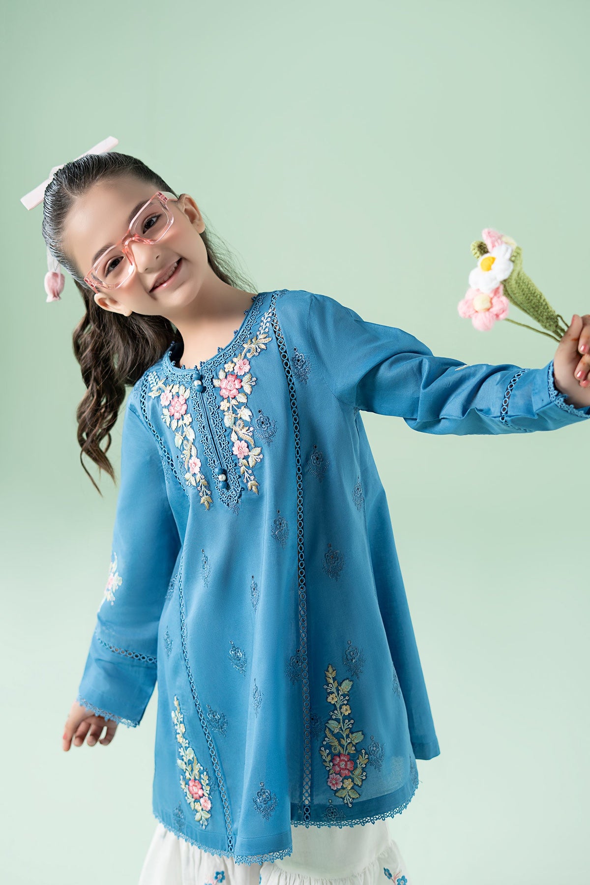 3 Piece Embroidered Lawn Suit